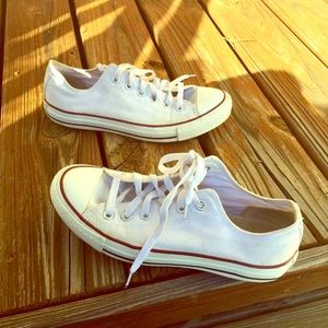 White Converse low tops